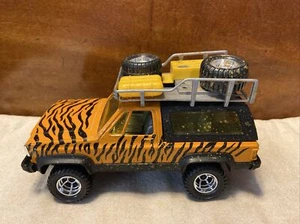 JADITOYS 1:25 Diecast Metal/Plastic Safari Rally 4x4 Pick-up Truck - Picture 1 of 12