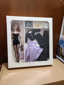 DUSK TO DAWN GIFTSET SILKSTONE FASHION MODEL FMC 2000 NRFB GOLD LABEL BY MATTEL - Picture 1 of 11