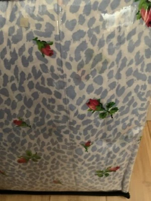 Juego de sábanas cama Betsy Johnson Rose Buds tamaño doble Foto 1 de 4