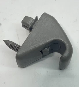 SUNVISOR SUN VISOR SHADE ROOF CLIP MOUNT BRACKET RH OR LH OEM LEXUS LS430 01-05 - Picture 1 of 2