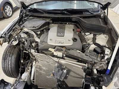 MOTOR INFINITI QX50 14-17 3,7 SIN CARGA CENTRAL 78.922 MILLAS AWD Foto 1 de 4