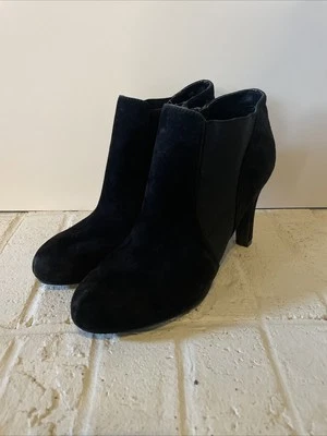 Tahari Suzi Negro Gamuza Elegantes Botines Zapatos Talla 6.5 Foto 1 de 4