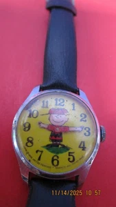 Vintage Charlie Brown Uhrenlünette - klassischer 70er Jahre Stil - ohne Armbänder - zur Reparatur - Bild 1 von 2