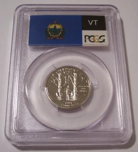 2001 S Plad Vermont State Quarter Proof PR70 DCAM PCGS etichetta bandiera - Foto 1 di 2