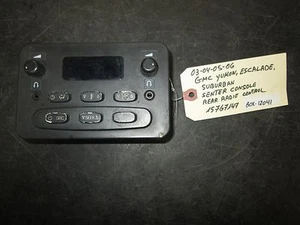 03 04 05 06 GMC Yukon Escalade Suburban Senter Console Retro Controllo Radio - Foto 1 di 3