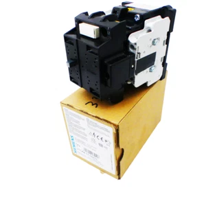 SIEMENS 3TC4417-0BF0 3TC44 17-0BF0 Schütz Tamaño 2, 2 polos -new- - Imagen 1 de 4
