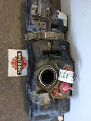 23 Gallon Gas  Fuel Tank from 2014 Toyota 4 Runner 10850987 Foto 1 de 4