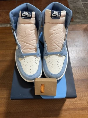 Größe 11 - Jordan 1 Retro High OG First in Flight mit 9,5 Zoll Herren - Bild 1 von 4
