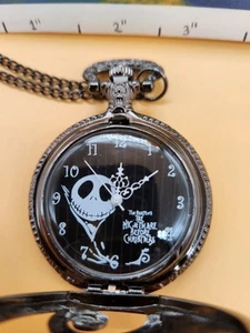 Tim Burton's Nightmare before Christmas Taschenuhr kostenloser schneller Versand 3-6 Tage - Bild 1 von 4