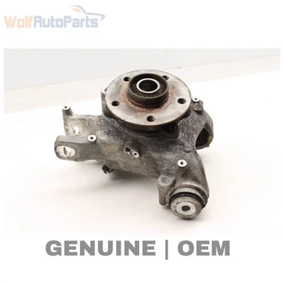 AUDI A8 QUATTRO 2011-2012 - Nudillo trasero derecho con cojinete de rueda Foto 1 de 4