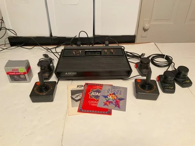 Tested ! Atari 2600 Lot Console Controller/Paddle/Driving/Joystick Original 1983 - Image 1 of 4