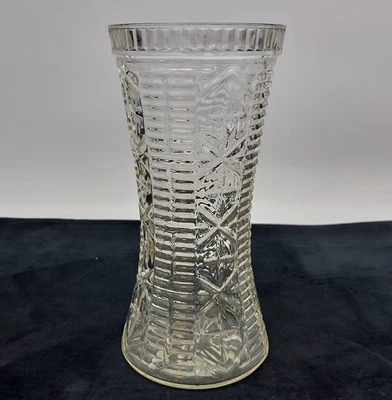 Clear Pressed Glass Bouquet Vase With Cut Patterns Mid Century Home Decor 22.5cm - Image 1 of 4