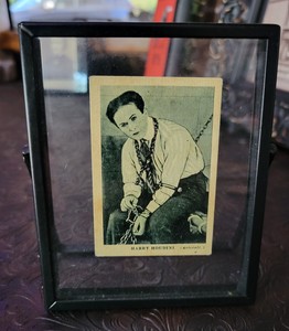 1922 Harry Houdini Boys Cinema Card Magic Photo
