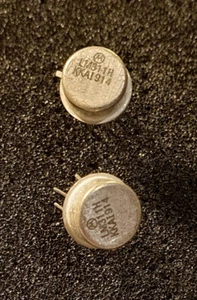 Set Von 2 Meßuhren MOTOROLA LM311H Einfach ±18V / 36V 8 Pin TO-99 - Bild 1 von 1