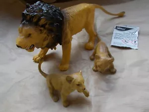 ELC GROSSES AAA KUNSTSTOFFTIER LÖWE FAMILIE VATER & 2 JUNGEN FRÜHES LERNZENTRUM AAA - Bild 1 von 7