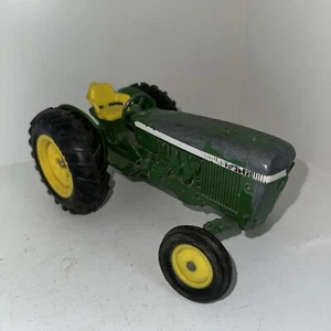 Ertl John Deere 1960 Collector's Edition Model 3010 Tractor 1/16 Scale Die Cast - Picture 1 of 5