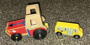 Disney Melissa & Doug Mickey Mouse Clubhaus auf dem Bauernhof Holz Traktor & Bus - Bild 1 von 5
