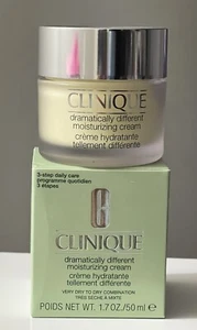 Clinique Dramatically Different Moisturising Cream - 1.7oz/50ml NEW IN BOX - Picture 1 of 5