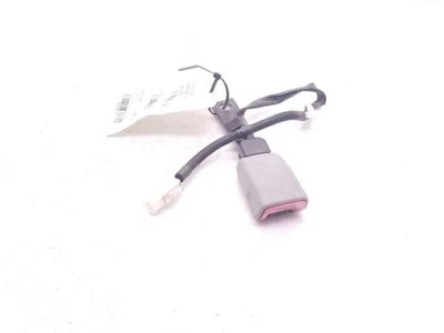 07 08 09 10 11 TOYOTA CAMRY LADO PASAJERO CINTURÓN DE SEGURIDAD DELANTERO CONJUNTO HEBILLA  Foto 1 de 4