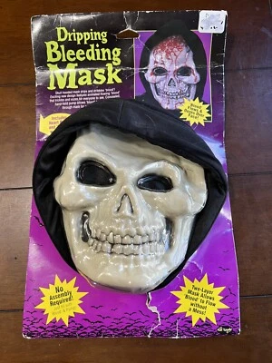 Bleeding Skull Mask With Fun Blood Horror Halloween Costume Accessory Fun World  - Image 1 of 4