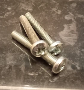 m6 x 40mm bolt x 5 items metric thread 1.5 pozi pan head - Picture 1 of 1