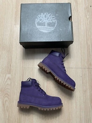 Timberland 6 pulgadas Botas Premium Púrpura Clásicas 12 Niños Pequeños Nuevas En Caja Primaloft Foto 1 de 4
