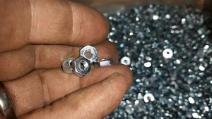 8000 Stück #8-32 Grobsechskant Maschinenschraube Muttern Stahl Zink - Bild 1 von 2