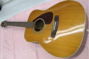 YAMAHA FG-240 Chitarra acustica GIAPPONE - Foto 1 di 13