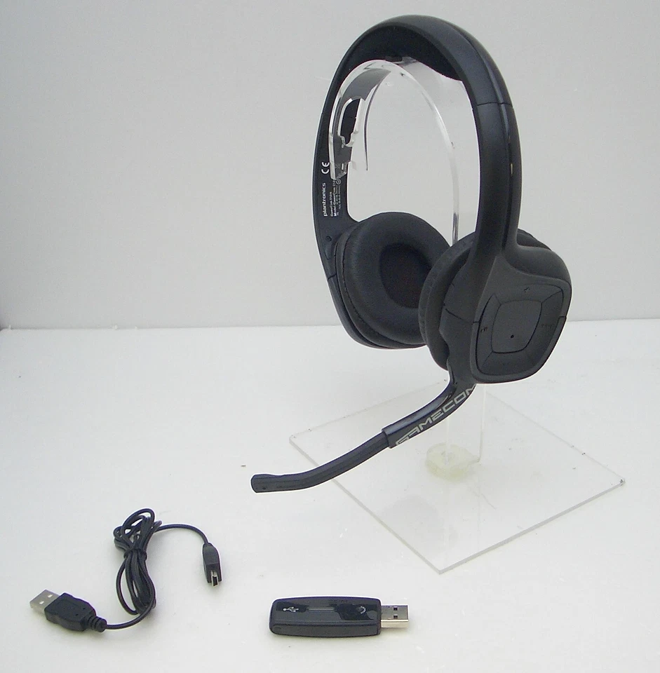 Plantronics GameCom 818 Wireless Stereo Gaming Leatherette Ear Cushion Headset - Image 1 of 2
