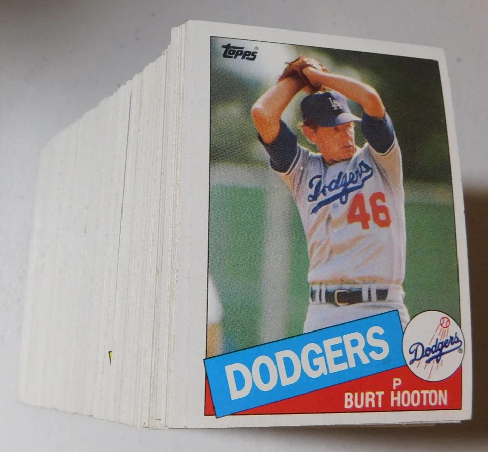 1985 TOPPS BASEBALL YOU PICK CARD COMPLETE YOUR SET #'s 201-400 (item#N8) - Image 1 of 1