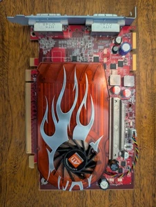 ATI Radeon RV630 256MB Graphics Card ATI-102-B36102-00(B) / ATI-102-B36101-10(B) - Picture 1 of 3