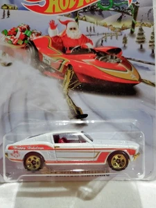 Mustang personalizado Hot Wheels Holiday Hot Rods 67 #2/6 blanco  - Imagen 1 de 8
