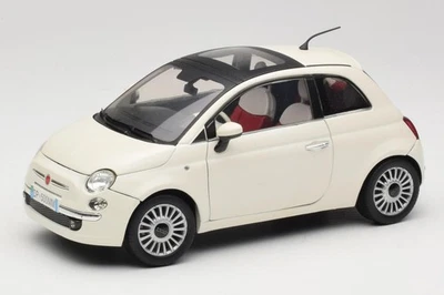 500291 Fiat 500 White Mondo Motors 1:18 - Image 1 of 4