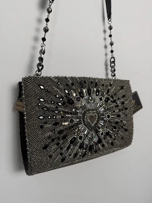 Bolso Bandolera Mary Frances Cristal Reflejo Cuentas Corazón Negro Plata NUEVO Foto 1 de 4