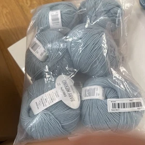 Drops 285 g BabyMerino Extra Fine maschinenwaschbar und babyweich, 100%Wolle - Bild 1 von 1