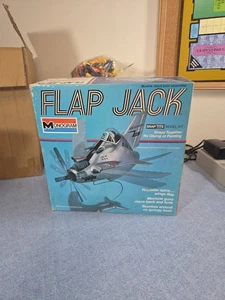 Flap Jack Model Plane 1973 Monogram Snap Tite Model Kit #7503 NUOVO scatola aperta - Foto 1 di 12