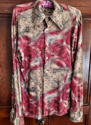 Camisa De Colección Tejido Suave Años 70 DONEGAL Diseño Remolino MED Para Hombre. Excelente Estado Foto 1 de 4