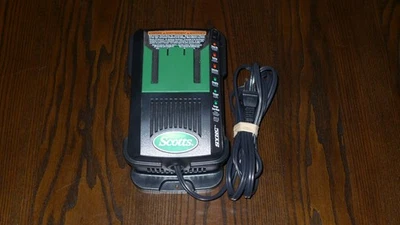 Scotts Sync S200 Battery Charger (140317001) - VGC - Изображение 1 из 4
