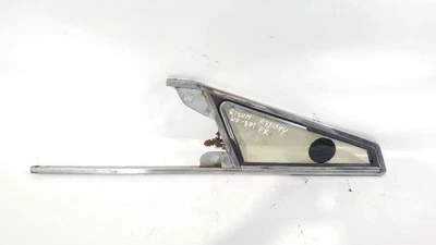 1982 1989 Alfa Romeo Spider Veloce OEM Front Right Door Vent Glass - Image 1 of 4