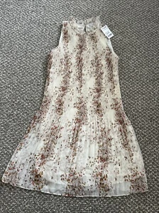Maison D’Amelie Kleid Damen XS Creme Blumen Chiffon Plissee Ärmellos Neu mit Etikett - Bild 1 von 16