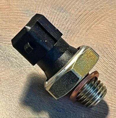 German Oil Pressure Switch for BMW 3, 5, 6, 7, M, X, Z Series Foto 1 de 4
