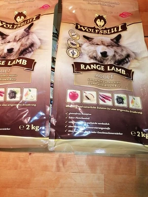 Verkaufe 2×2kg Hundefutter von Wolfsblut Lamm - Bild 1 von 2