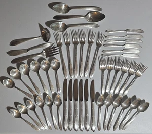 Oneida Piatto Nobiltà 48 Pezzi Posate Corona Reverie Acciaio Inox Placcato Argento - Foto 1 di 22