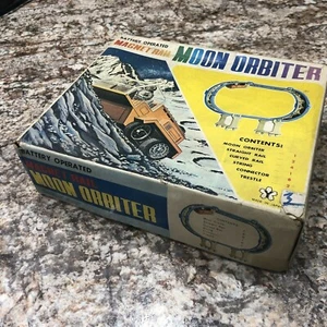 Vintage Toy "Moon Obiter" Magnetic Train, Made In Japan. - Picture 1 of 12