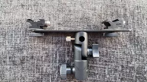 NEEWER Dual Cold Shoe Mount Bracket for Tripod Microphone / Lights - Picture 1 of 2