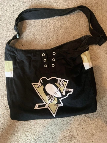 PITTSBURGH PENGUINS JERSEY PURSE HAND BAG Cover