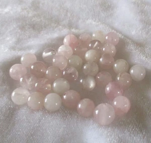 35 Beads Rosenquarz - Kugel - Kette - Armband - Kreativ gestalten - gebohrt - Bild 1 von 4
