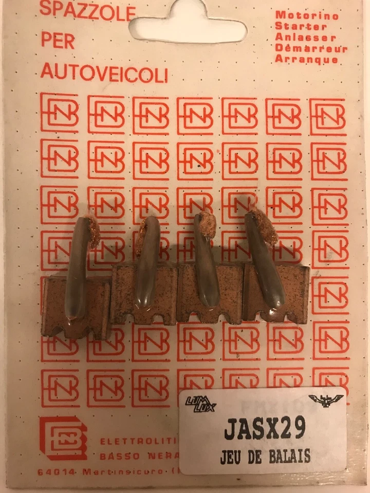 Jeu de balais (charbon) JASX29 JMTSX-9 pour Mazda-Datsun-Mitsubishi-Nissan - Image 1 of 1