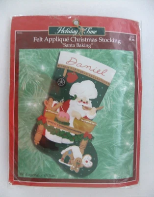 KIT DE MEIA DE NATAL APLIQUE DE FELTRO SANTA BAKING CHEF BUCILLA NOVO - Imagem 1 de 4