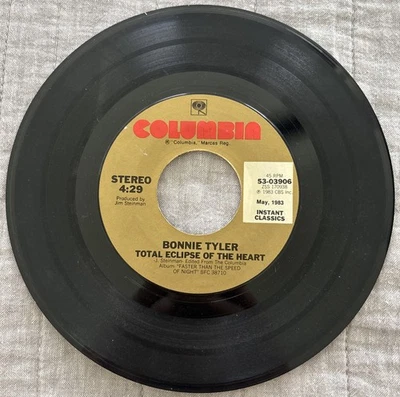 Bonnie Tyler Total Eclipse Of The Heart/Straight From The Heart 1983 Columbia 45 Foto 1 de 4